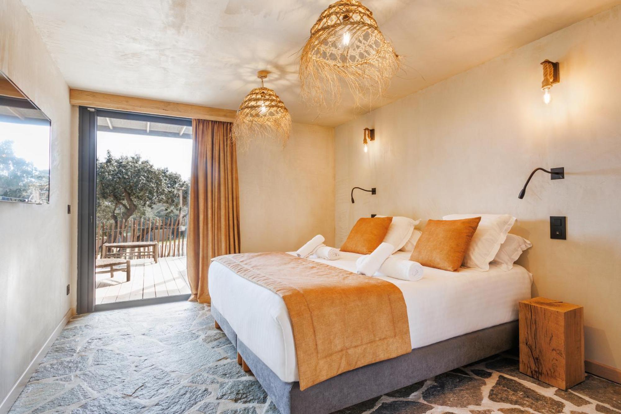 Le Domaine De La Mer - Beach Hotel Nature&Authenticite 耶尔 外观 照片